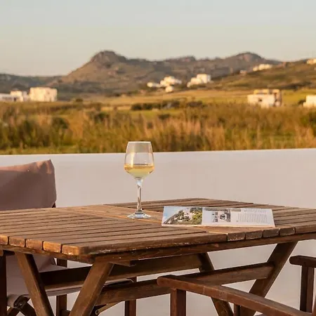 Emerald Sunset Villa, Orkos Beach, By Naxosvibe Villa *